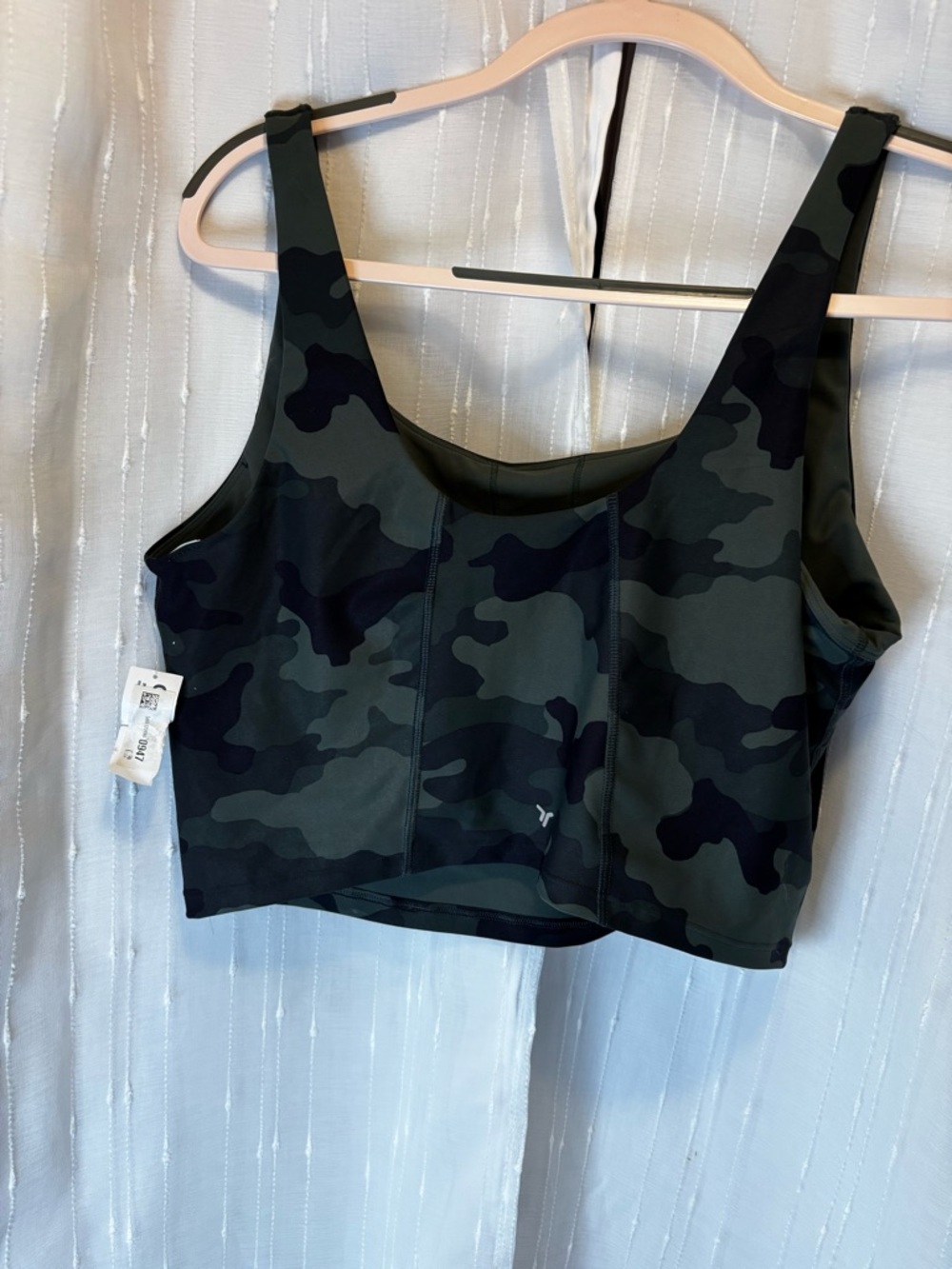 Old Navy Green & Black Camo Sports Bra - Picture 2 of 2